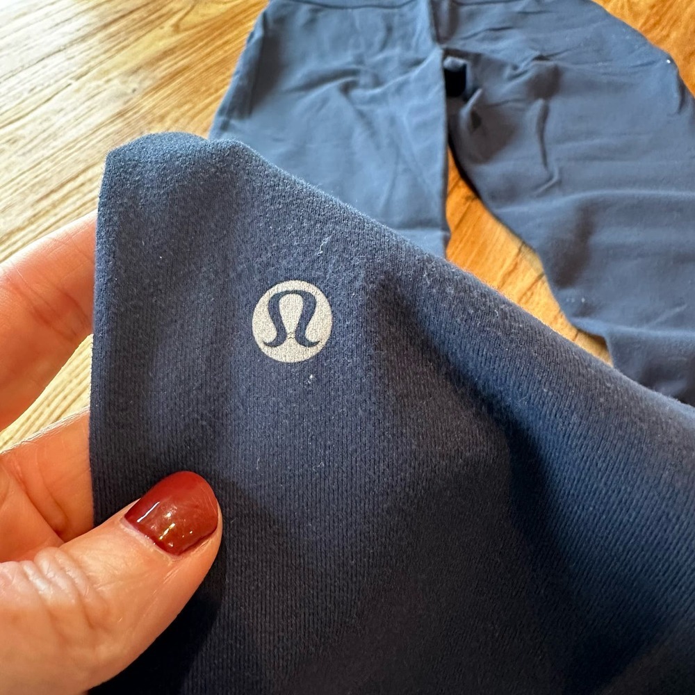 Lululemon Athletic Women’s Navy Stretch Pants Gym Workout Drawstring Waist - Picture 4 of 10